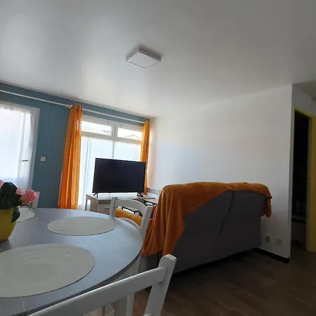 Neuf Confortable Pres Du Port Pour 2 A - Fr-1-476-194 Apartment