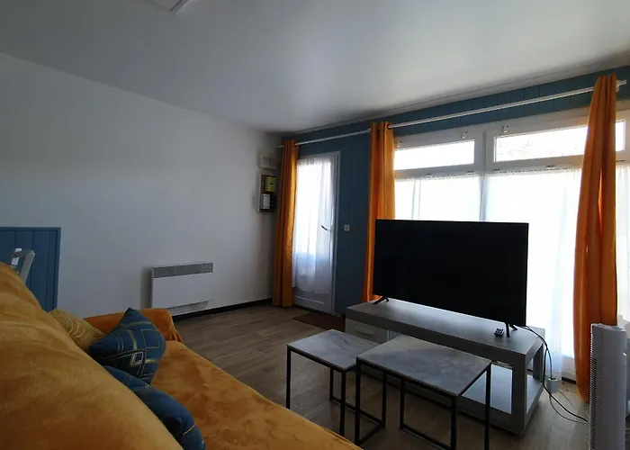 Confortable Et Bien Situé – Plages, Port, Animations à Deux Pas - Fr-1-476-194 Appartamento